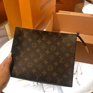 Louis Vuitton Toiletry Pouch 26